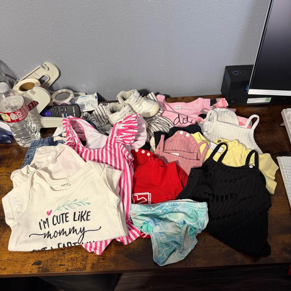 Clothing lot mixed brands baby girls size 3-6 months 19 pieces